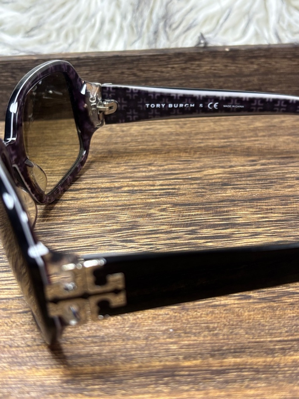 Tory Burch Black Frame Sunglasses with Gradient Lenses - Picture 2 of 6